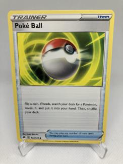 Pokémon karta Poké Ball 137/159 Crown Zenith