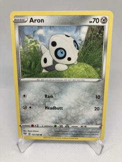 Pokémon karta Aron 121/189 Darkness Ablaze