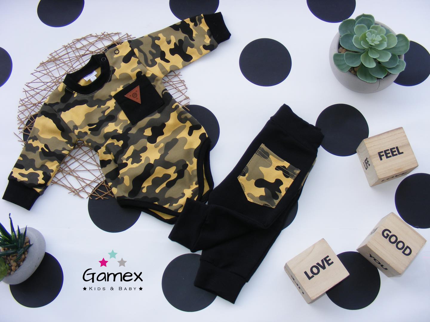 Kojenecká souprava Maskáčová žlutá